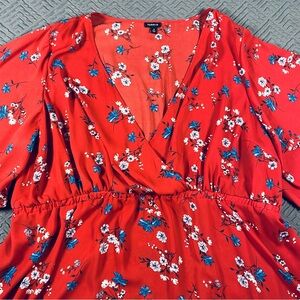 Torrid Size 5 30/32 Red Floral Blouse